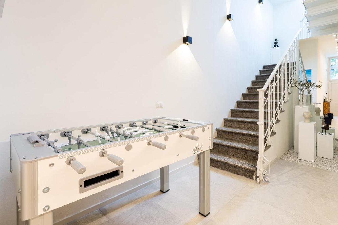 *villa Olivo*with Private Terrace & Jacuzzi + 3bedrooms Ferienhaus *